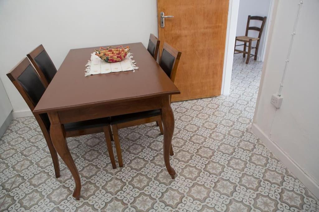 Templar Guesthouse Фамагуста Екстериор снимка